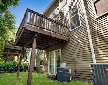 137 Weybridge Drive - Photo Thumbnail 26