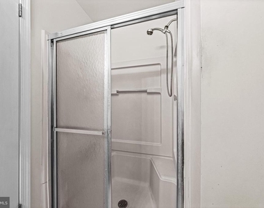 656 Covington Court - Photo Thumbnail 22