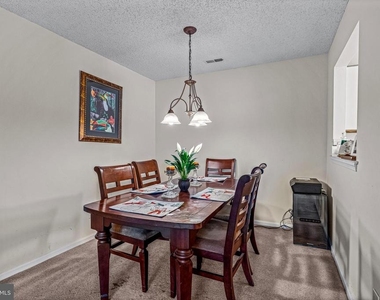 656 Covington Court - Photo Thumbnail 10