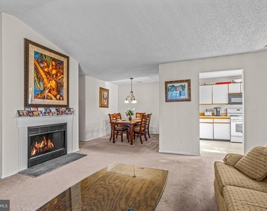 656 Covington Court - Photo Thumbnail 7