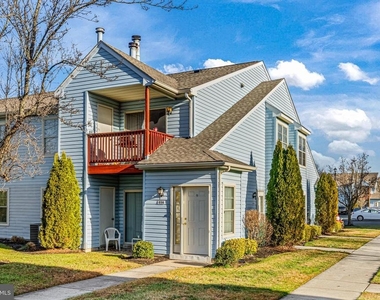 656 Covington Court - Photo Thumbnail 1