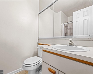 656 Covington Court - Photo Thumbnail 21