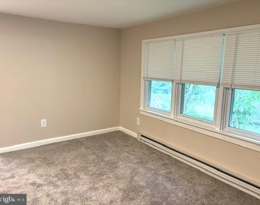 1217 Old Black Horse Pike - Photo Thumbnail 3