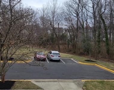 7913 Brooks Place - Photo Thumbnail 6