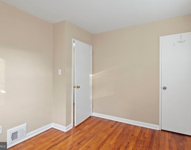 2022 Oliver Street - Photo Thumbnail 30