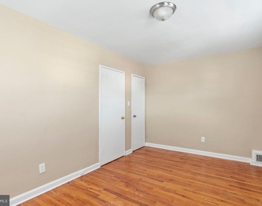 2022 Oliver Street - Photo Thumbnail 35