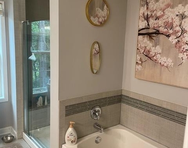 6705 Chapel Dale Road - Photo Thumbnail 18