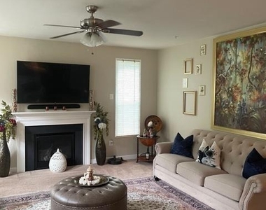 6705 Chapel Dale Road - Photo Thumbnail 10