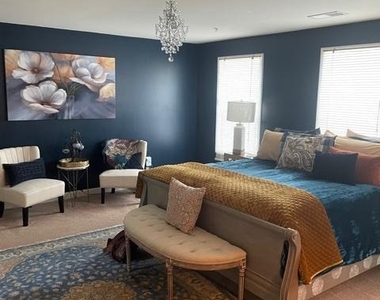 6705 Chapel Dale Road - Photo Thumbnail 16