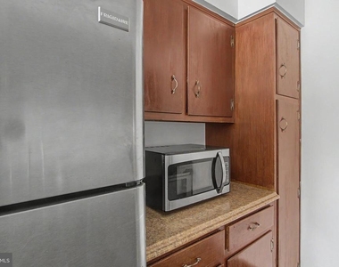 3355 University Boulevard W - Photo Thumbnail 8