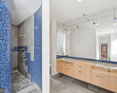 8537 Rapley Preserve Circle - Photo Thumbnail 18