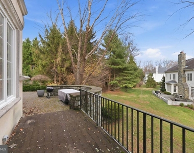 8537 Rapley Preserve Circle - Photo Thumbnail 14