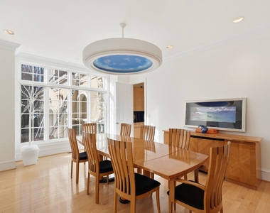 8537 Rapley Preserve Circle - Photo Thumbnail 6