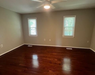 18509 Grackle Way - Photo Thumbnail 8