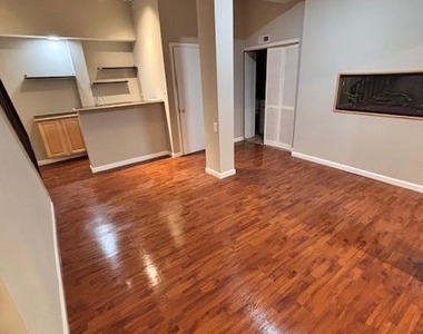 18509 Grackle Way - Photo Thumbnail 16