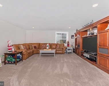 619 Blandwood Road - Photo Thumbnail 35