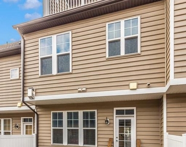 619 Blandwood Road - Photo Thumbnail 42