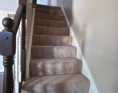 24 Lerner Court - Photo Thumbnail 7