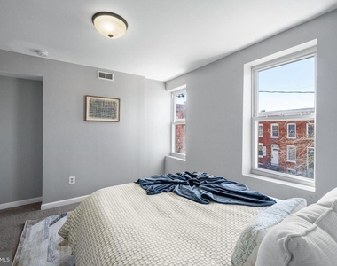 1028 W Cross Street - Photo Thumbnail 14