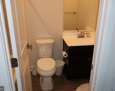 230 S Newkirk Street - Photo Thumbnail 26