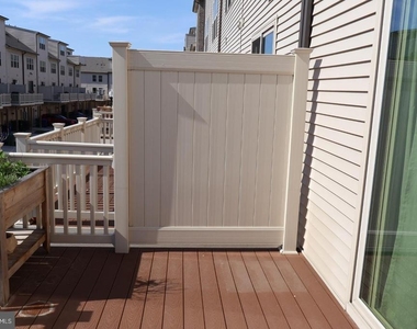 230 S Newkirk Street - Photo Thumbnail 16