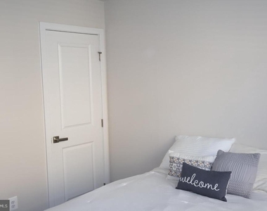 230 S Newkirk Street - Photo Thumbnail 5