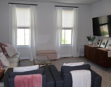 230 S Newkirk Street - Photo Thumbnail 11