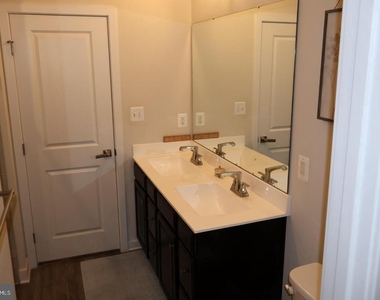 230 S Newkirk Street - Photo Thumbnail 22
