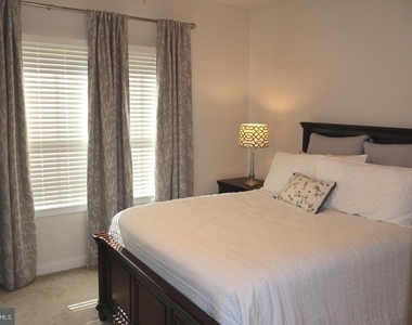 230 S Newkirk Street - Photo Thumbnail 19