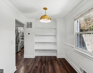 4318 G Street Se - Photo Thumbnail 8
