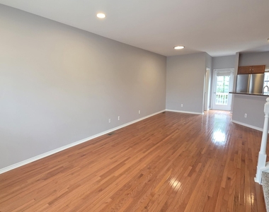1563 Cass Lake Road - Photo Thumbnail 7