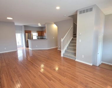 1563 Cass Lake Road - Photo Thumbnail 8