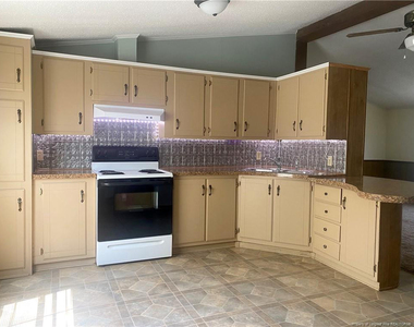 3462 Marty Circle - Photo Thumbnail 2
