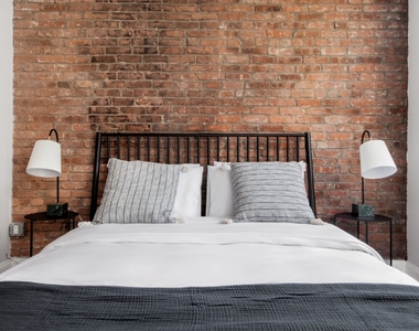 Copy of 248 Mott Street, Unit 8 - Photo Thumbnail 2