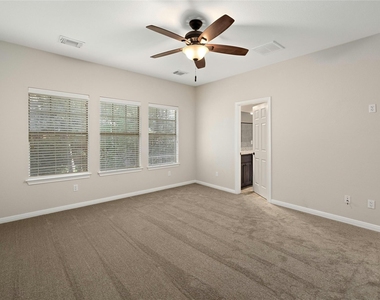 2502 W 7th St - Photo Thumbnail 12