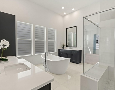4503 Grassland Dr - Photo Thumbnail 14