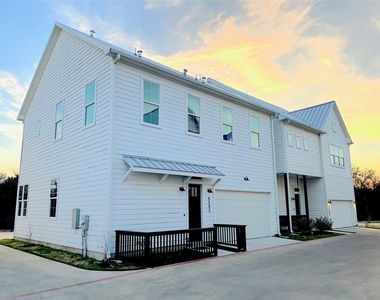 4503 Grassland Dr - Photo Thumbnail 22