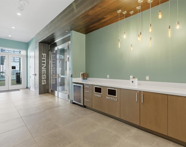 222 West Ave - Photo Thumbnail 21
