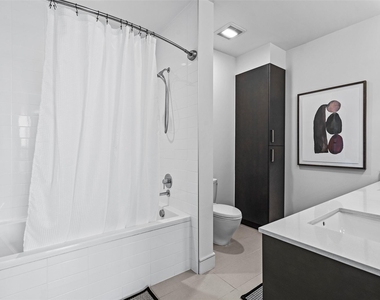 222 West Ave - Photo Thumbnail 8