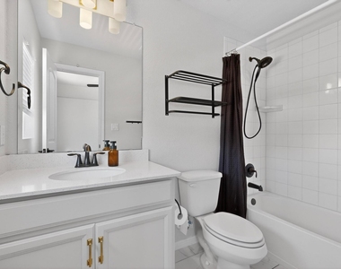 17405 Palo Corona Ln - Photo Thumbnail 29