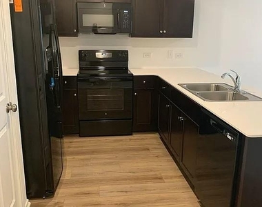 136 Texas Angel Way - Photo Thumbnail 5