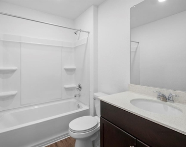 7136 Spotted Leaf Way - Photo Thumbnail 14