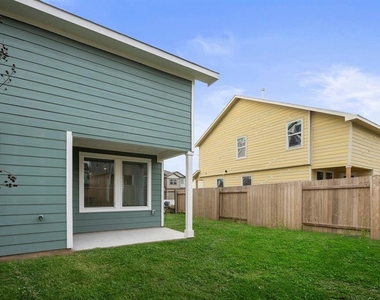 7136 Spotted Leaf Way - Photo Thumbnail 8