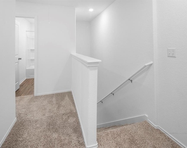 7136 Spotted Leaf Way - Photo Thumbnail 6