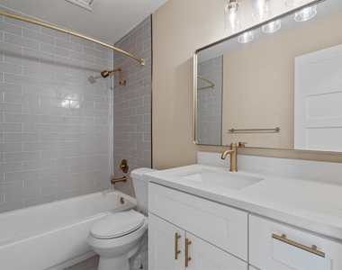 11901 Swearingen Dr - Photo Thumbnail 14