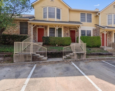 11901 Swearingen Dr - Photo Thumbnail 1