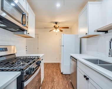 1417 Braes Ridge Dr - Photo Thumbnail 11