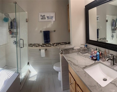 209 Avalanche Ave - Photo Thumbnail 14