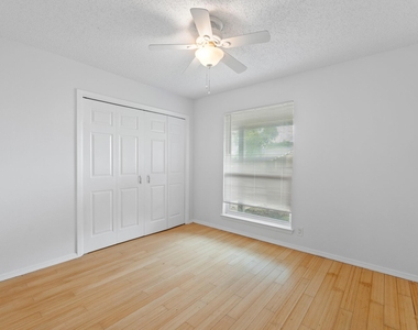 3509 Monument Dr - Photo Thumbnail 13