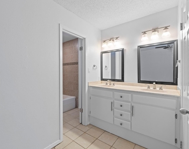 3509 Monument Dr - Photo Thumbnail 7